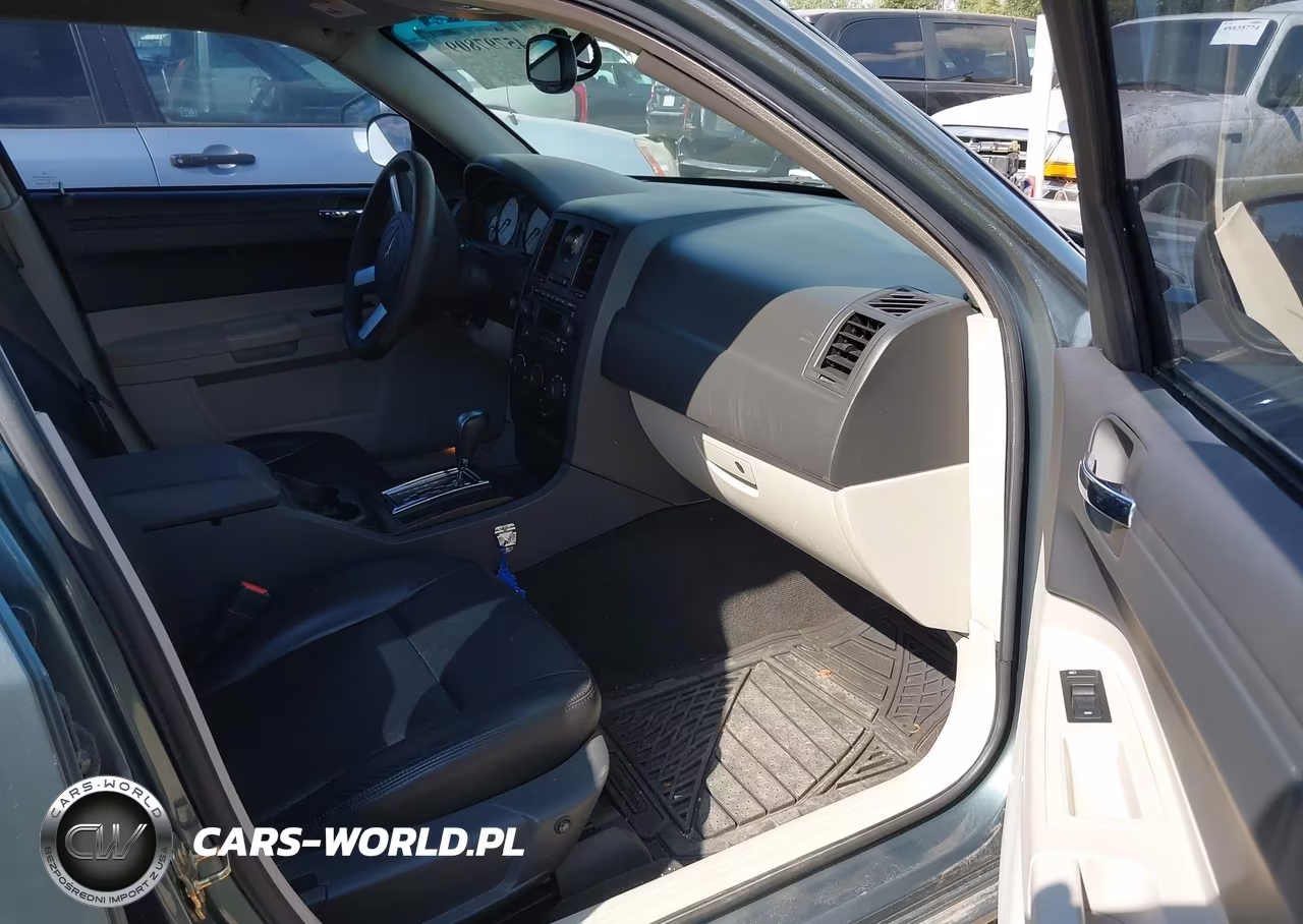 2006 Chrysler 300 VIN:2C3KA43R56H329308 - 5
