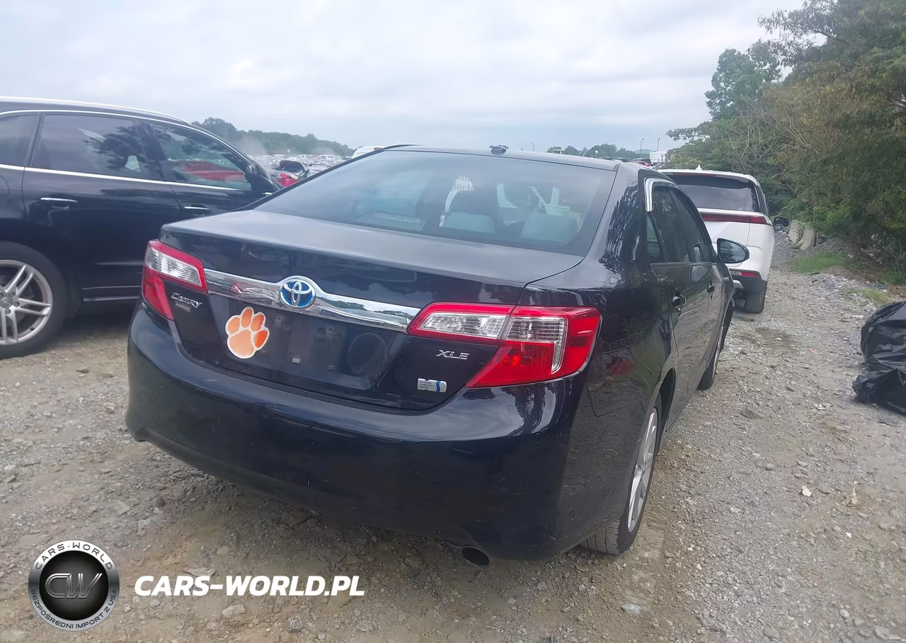 2013 Toyota Camry Hybrid Xle VIN:4T1BD1FK5DU093751 - 4