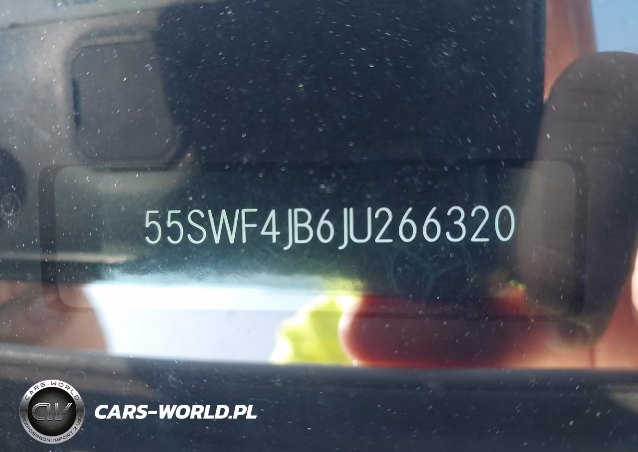 2018 Mercedes-Benz C 300 VIN:55SWF4JB6JU266320 - 18