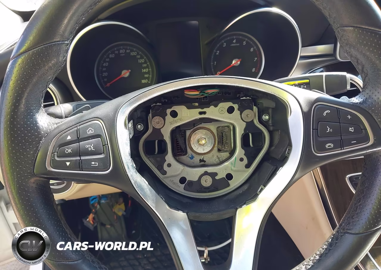 2018 Mercedes-Benz C 300 VIN:55SWF4JB6JU266320 - 19