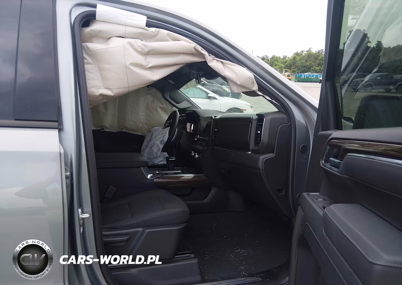 2026 GMC Sierra 1500 , Short Bed, Elevation, 4Wd VIN:1GTUUCE86TZ351517 - 5