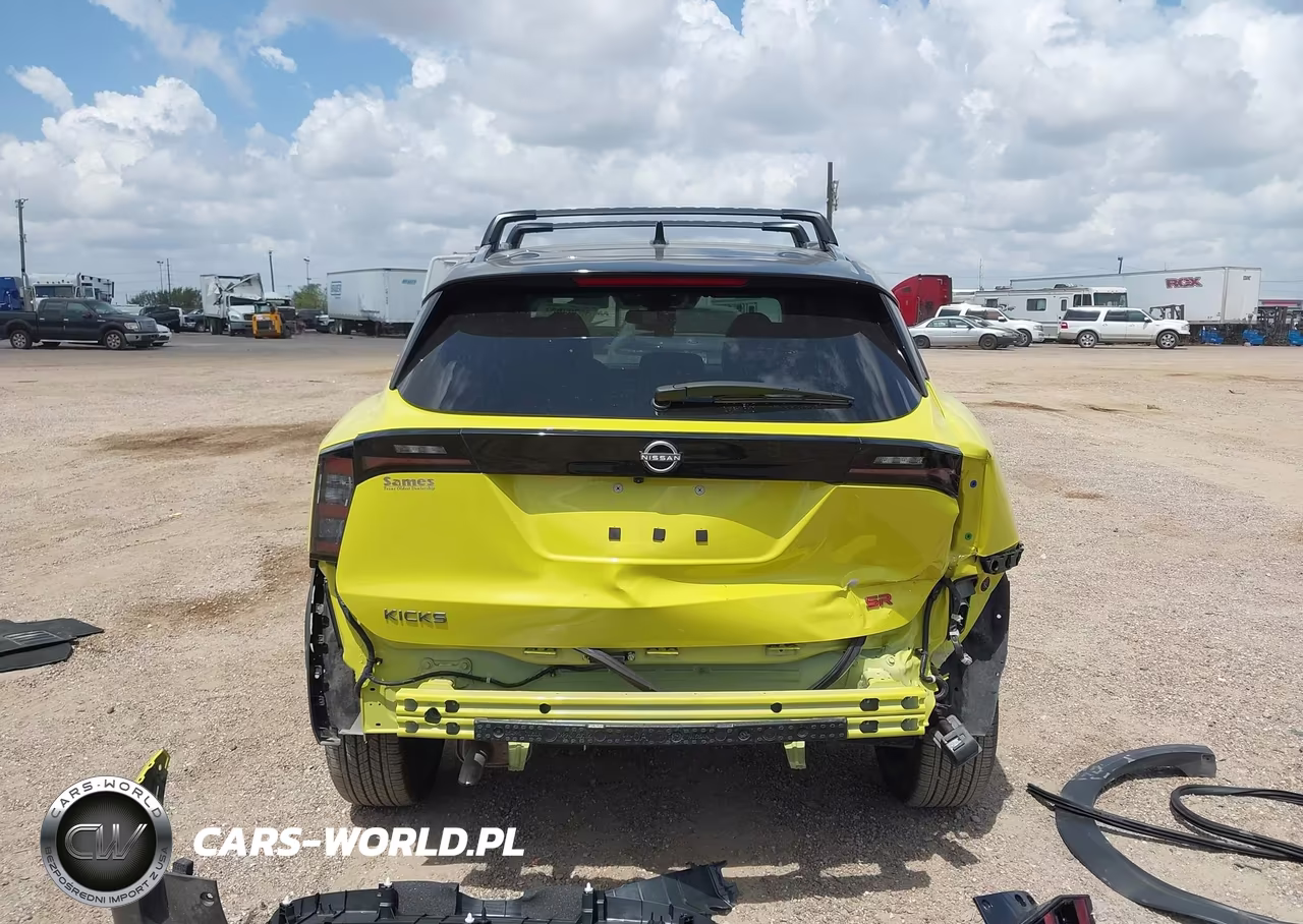2025 Nissan Kicks Sr Fwd VIN:3N8AP6DA0SL414993 - 17
