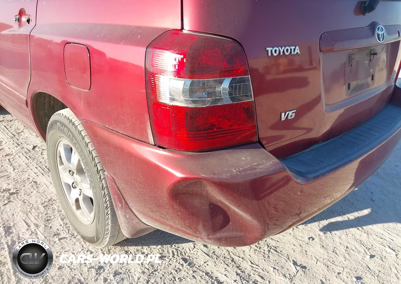 2005 Toyota Highlander V6 VIN:JTEGP21AX50046032 - 12