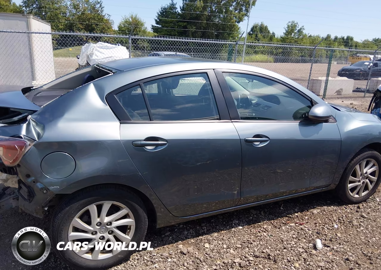 2012 Mazda Mazda3 I Touring VIN:JM1BL1V81C1575355 - 14