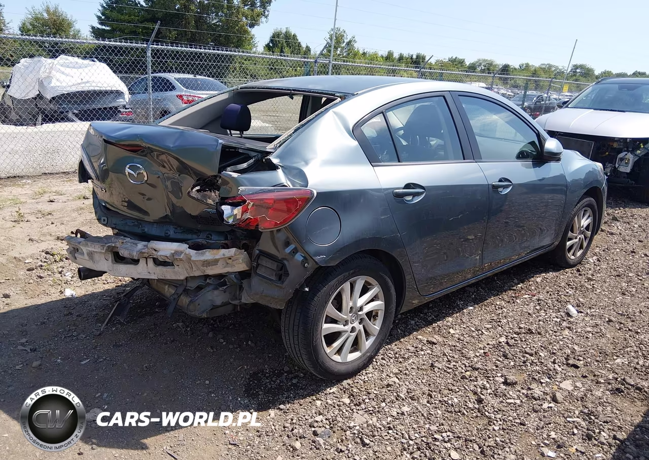 2012 Mazda Mazda3 I Touring VIN:JM1BL1V81C1575355 - 4