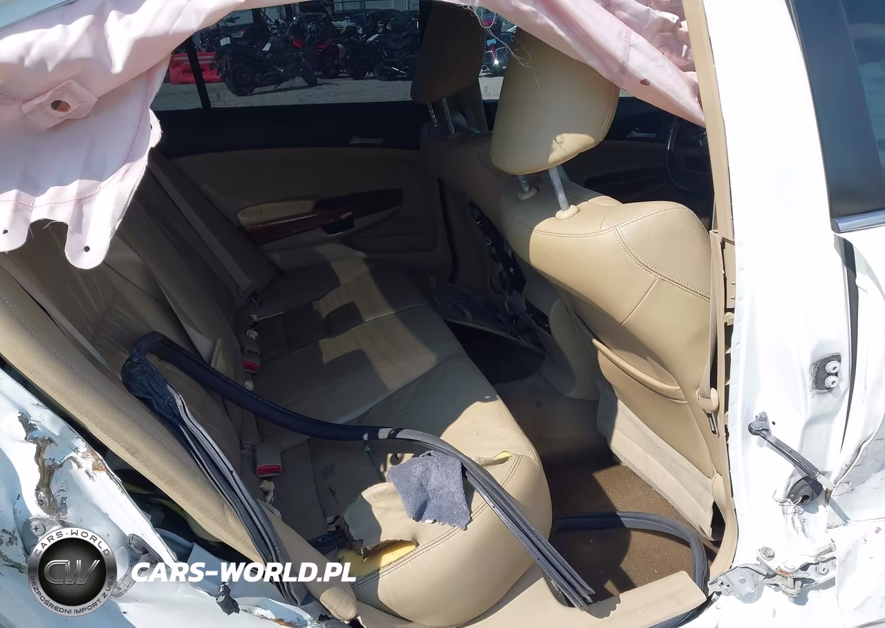 2011 Honda Accord 2.4 Ex-L VIN:1HGCP2F88BA077182 - 8
