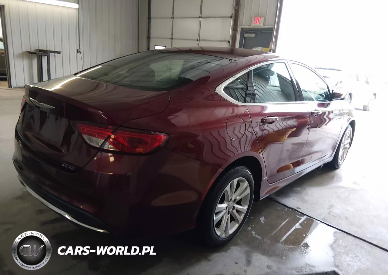 2015 Chrysler 200 Limited VIN:1C3CCCAB0FN685719 - 4