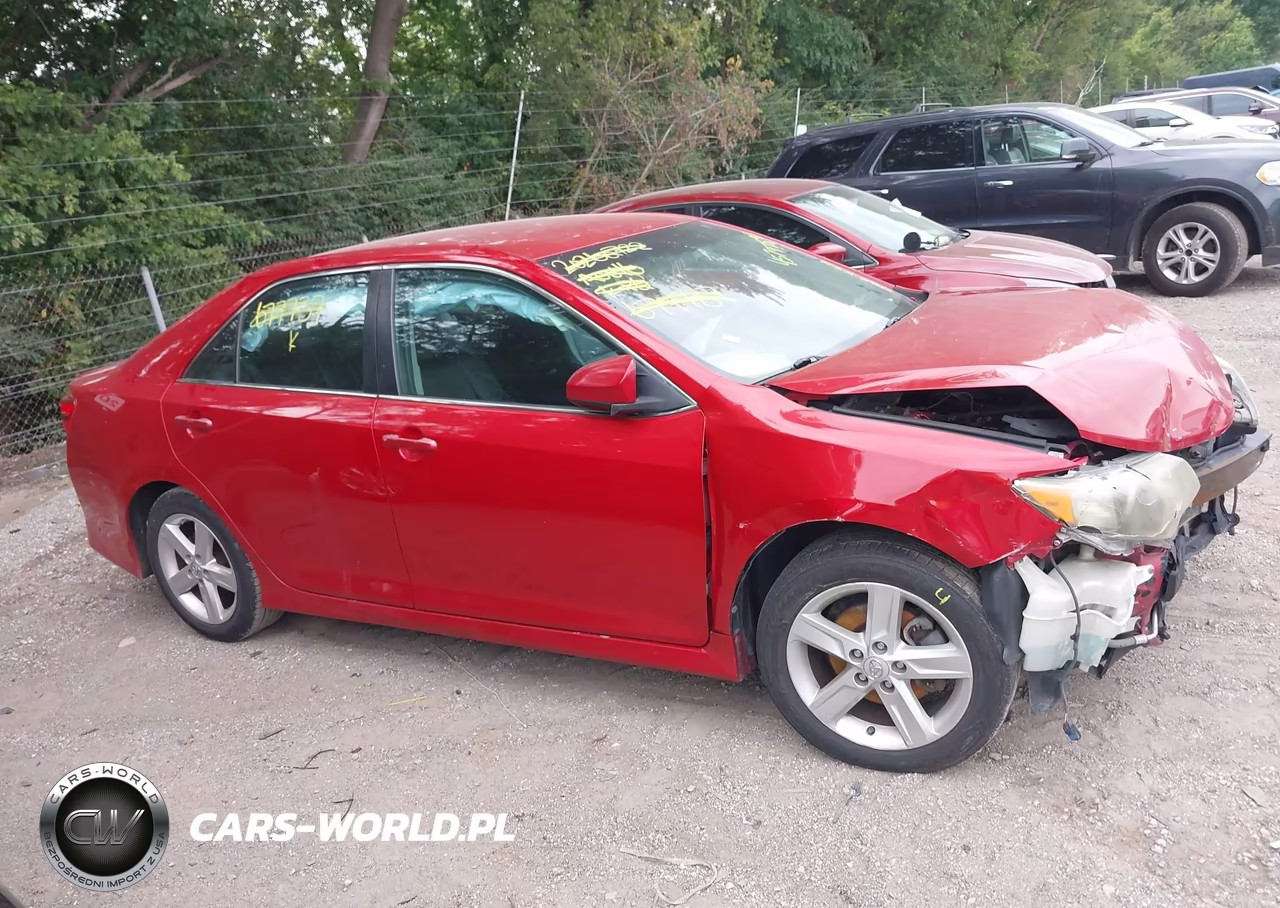 2013 Toyota Camry Se VIN:4T1BF1FK3DU677737 - 12