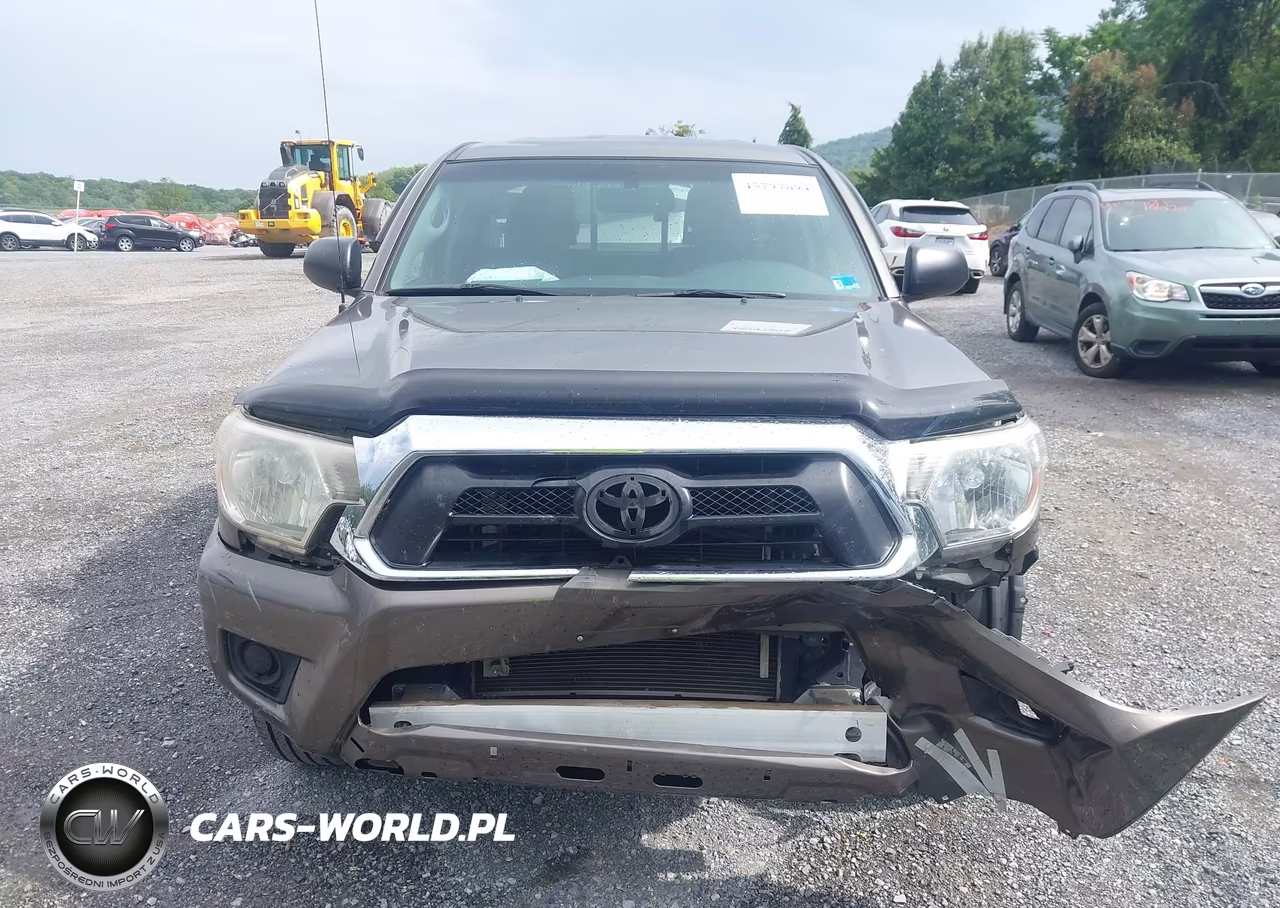 2012 Toyota Tacoma VIN:5TFTX4CN4CX015085 - 12