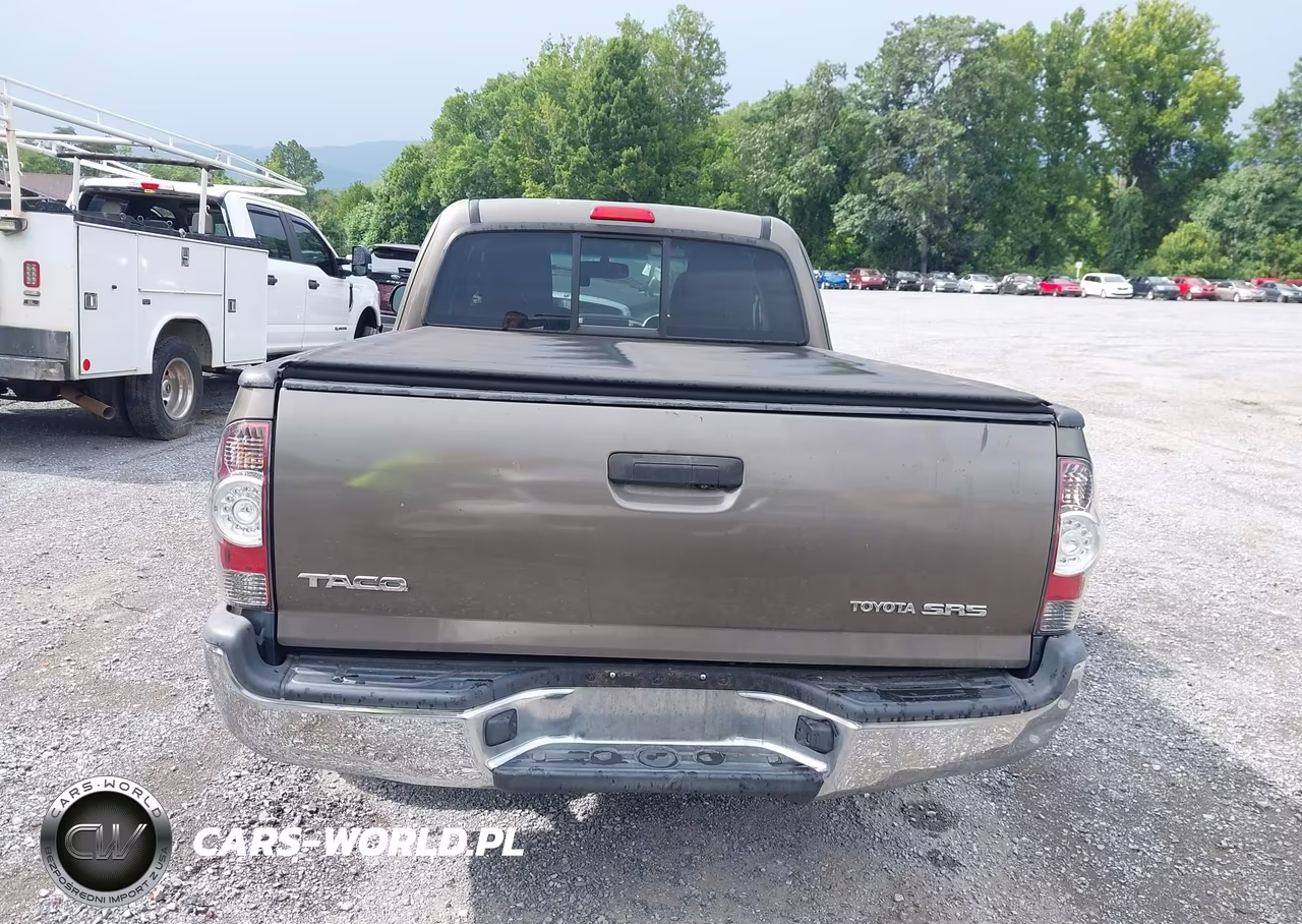 2012 Toyota Tacoma VIN:5TFTX4CN4CX015085 - 16