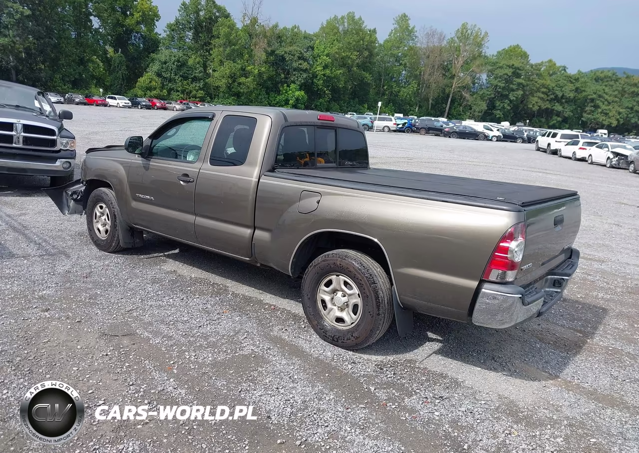 2012 Toyota Tacoma VIN:5TFTX4CN4CX015085 - 3