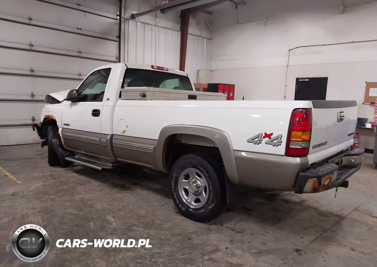 2000 Chevrolet Silverado 1500 VIN:1GCEK14V5YE358446 - 3
