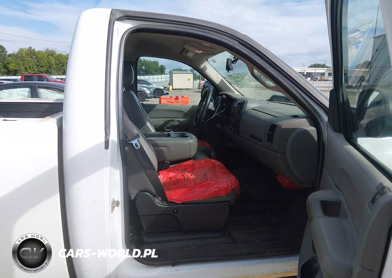 2008 Chevrolet Silverado 1500 Work Truck VIN:1GCEC14C08E119463 - 5