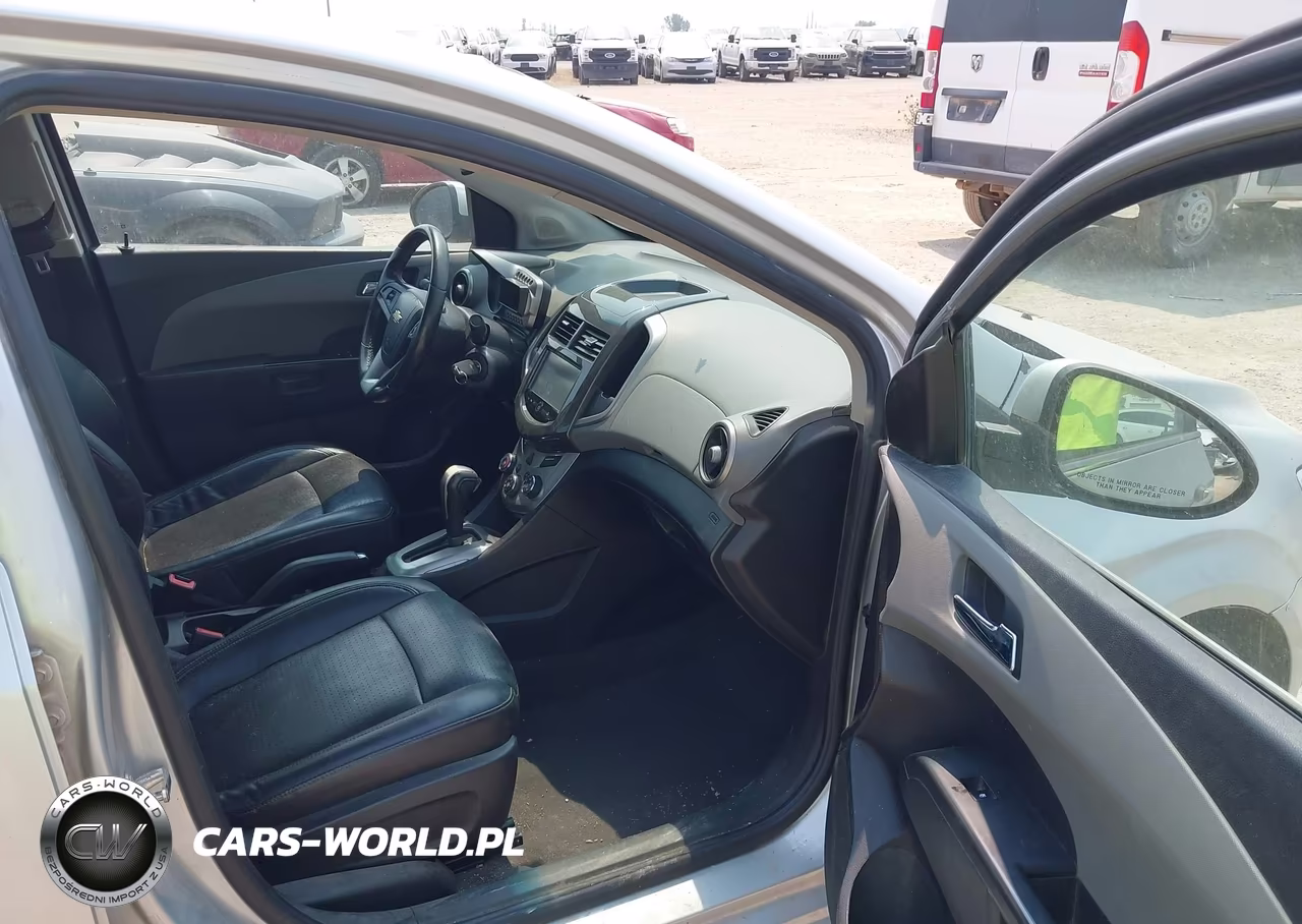 2015 Chevrolet Sonic Ltz Auto VIN:1G1JE5SB4F4125255 - 5