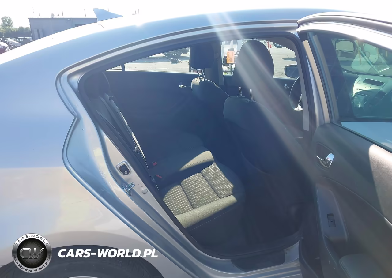 2016 Kia Forte Lx VIN:KNAFX4A69G5457433 - 8
