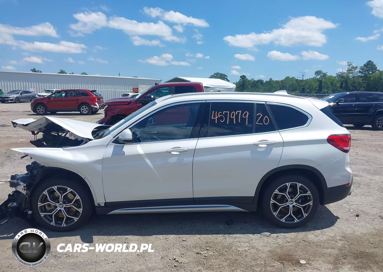 2021 BMW X1 xDrive28I VIN:WBXJG9C0XM5T18378 - 14