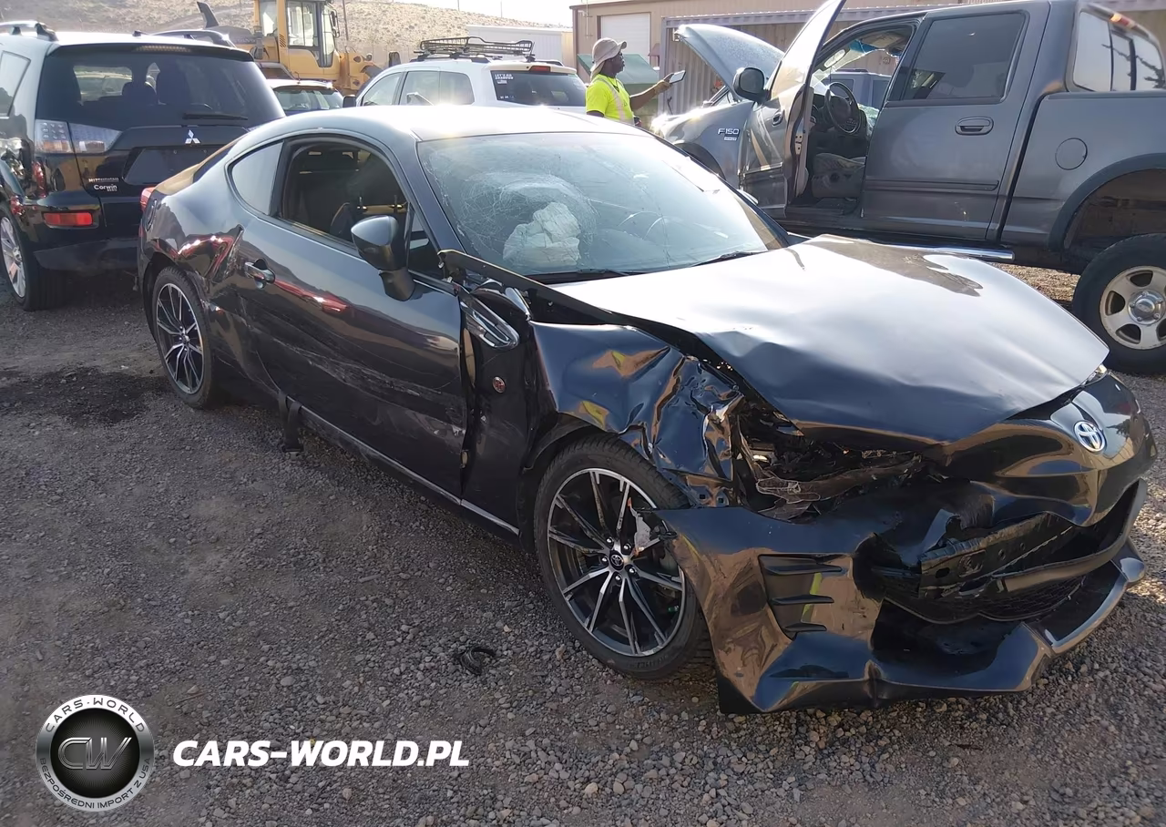 2017 Toyota 86 VIN:JF1ZNAA14H8709216 - 6