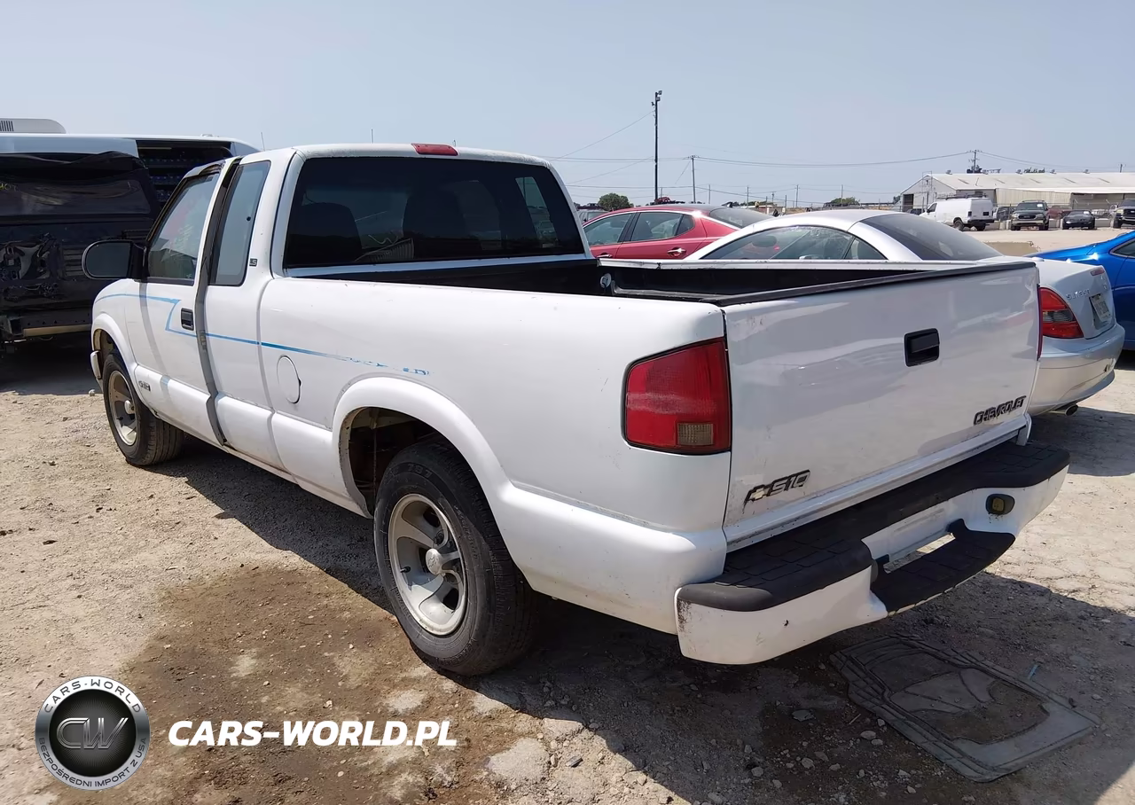 1999 Chevrolet S-10 Ls VIN:1GCCS194XX8144041 - 3