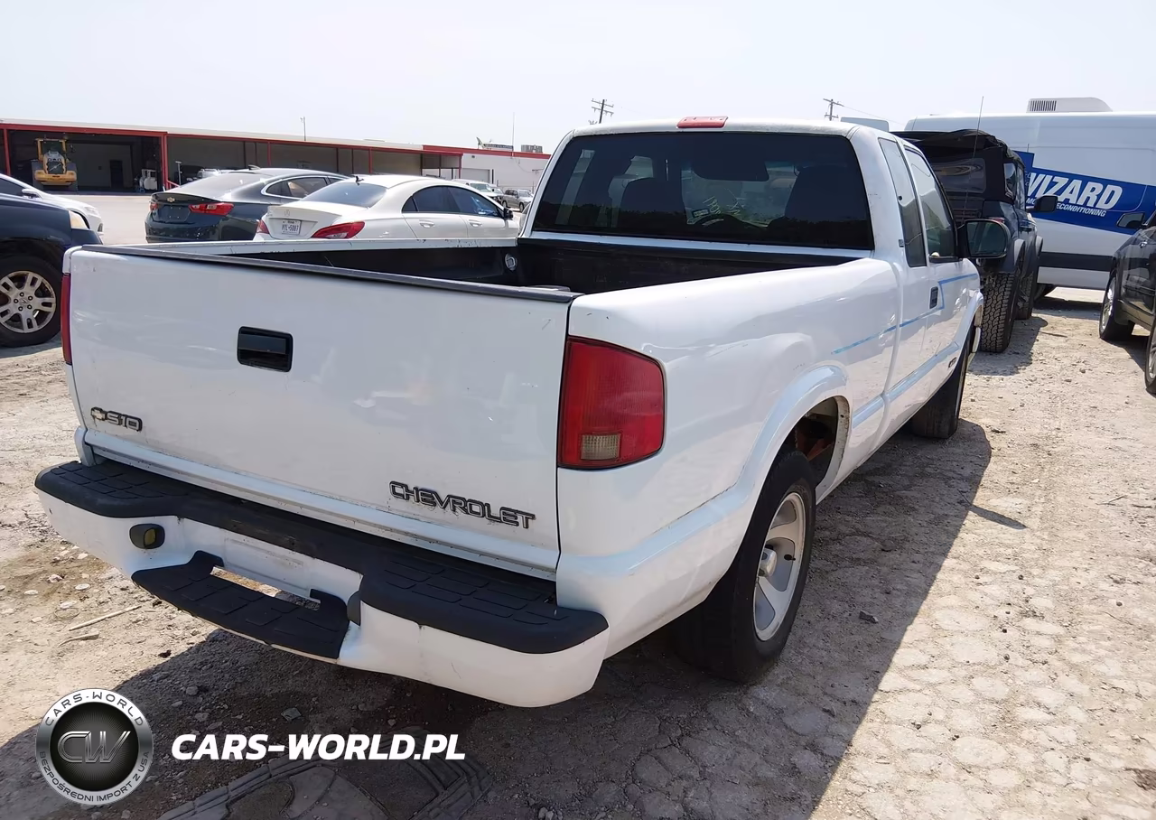 1999 Chevrolet S-10 Ls VIN:1GCCS194XX8144041 - 4