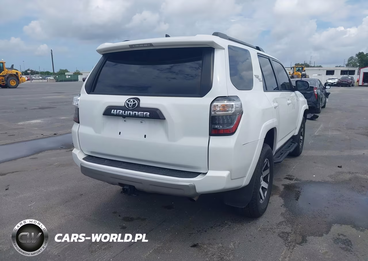 2024 Toyota 4Runner Trd Off Road Premium VIN:JTERU5JR4R6297690 - 4