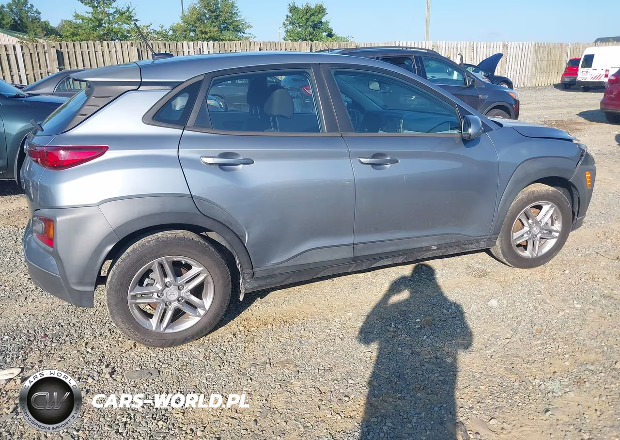 2021 Hyundai Kona Se VIN:KM8K12AA8MU609971 - 4
