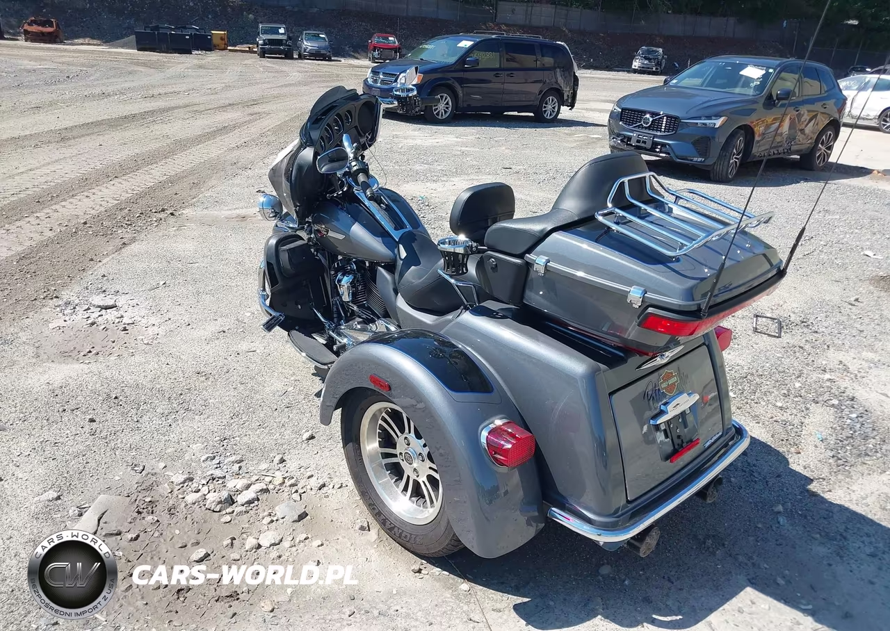 2022 Harley-Davidson Flhtcutg VIN:1HD1MAF13NB852304 - 3
