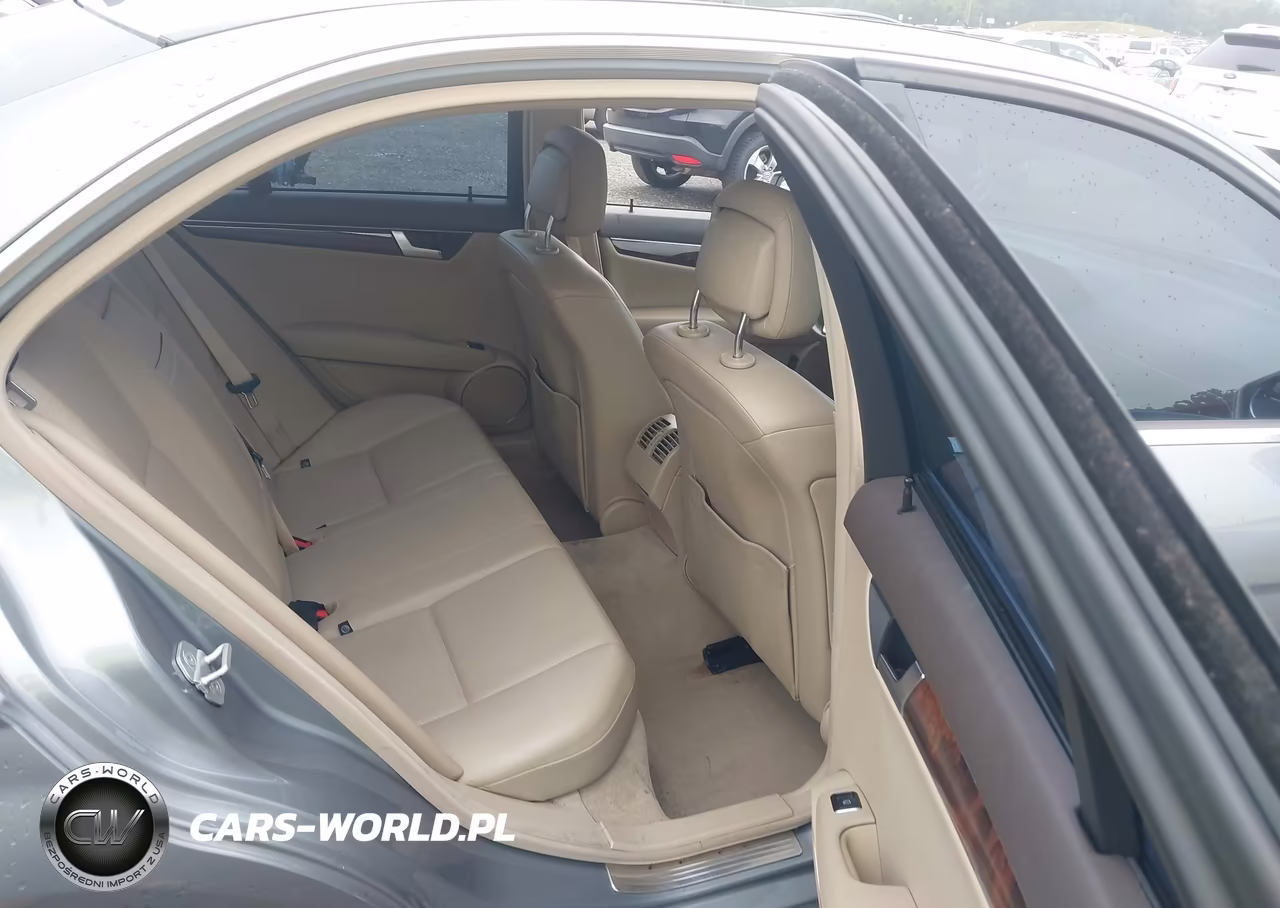 2013 Mercedes-Benz C 300 Sport 4Matic VIN:WDDGF8AB0DR284250 - 8
