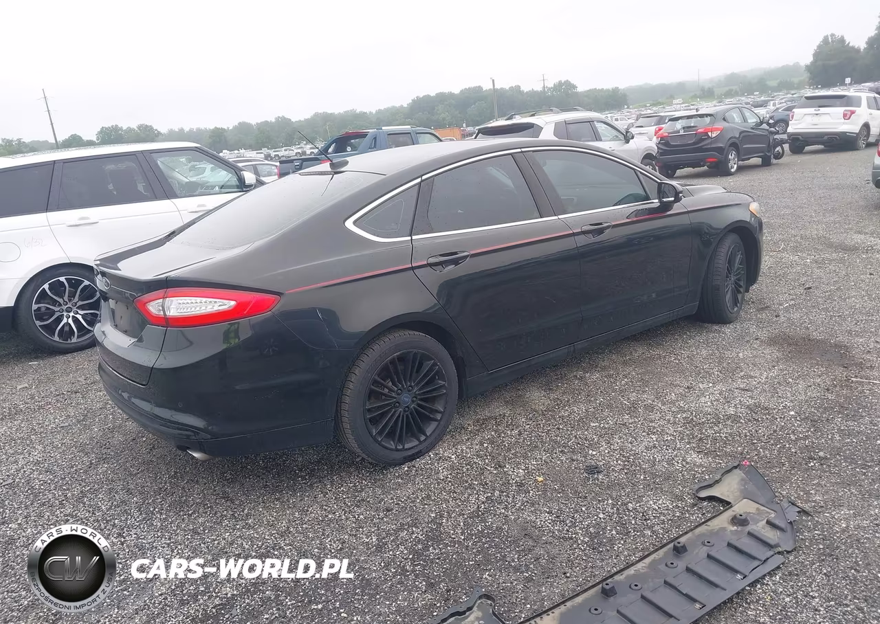 2014 Ford Fusion Se VIN:3FA6P0HD5ER197516 - 4