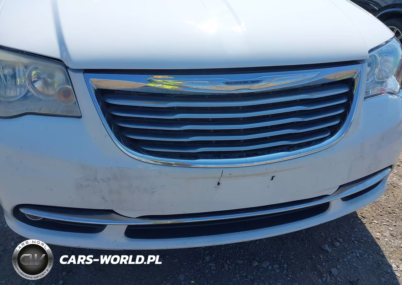 2016 Chrysler Town & Country Touring VIN:2C4RC1BGXGR222088 - 6