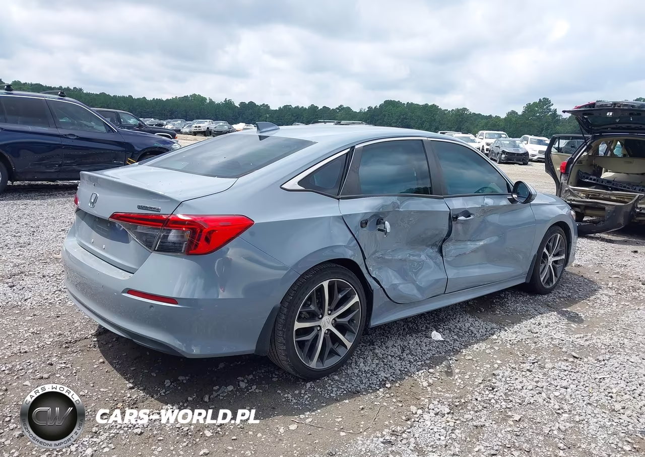 2023 Honda Civic Touring VIN:2HGFE1F9XPH307710 - 4