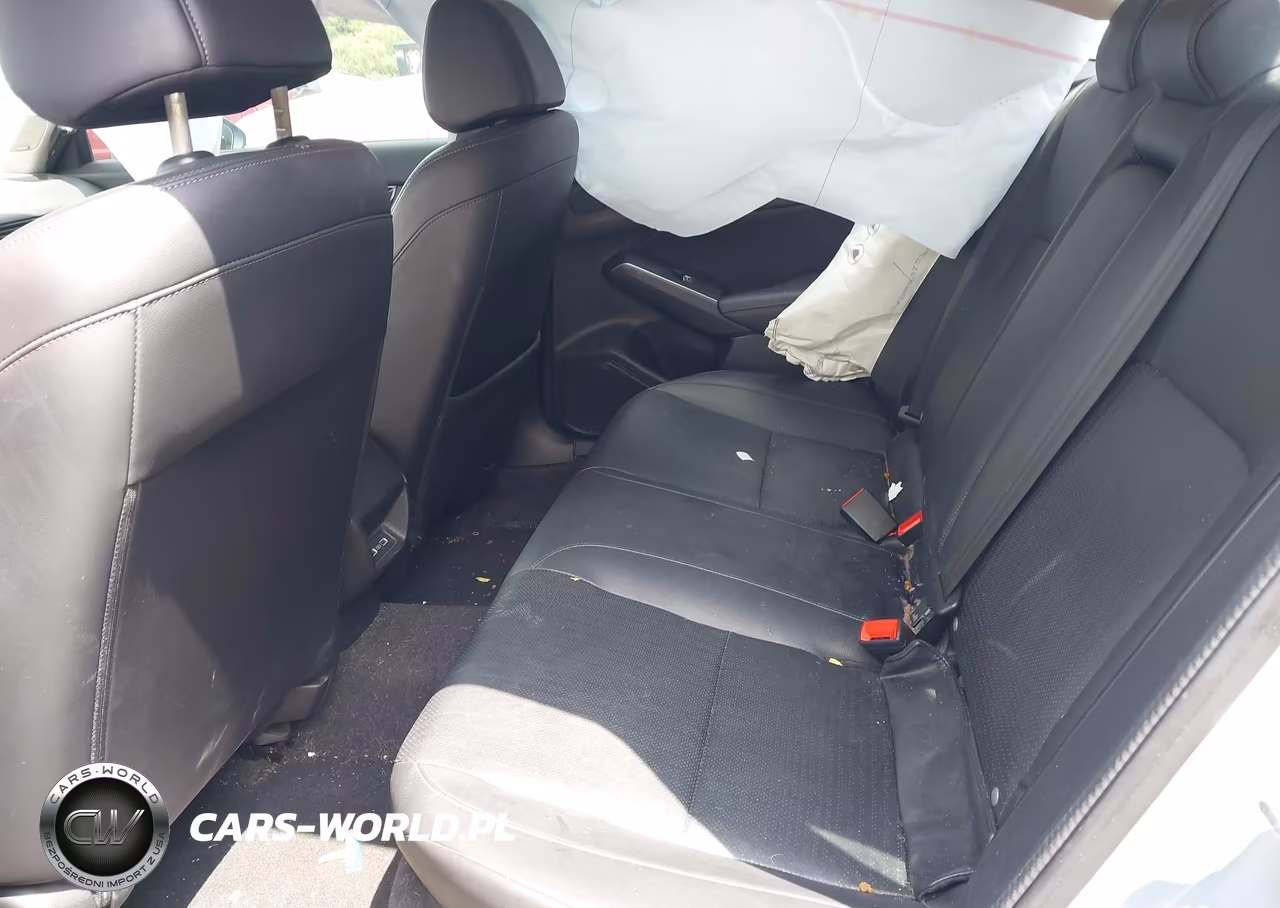 2023 Honda Civic Touring VIN:2HGFE1F9XPH307710 - 8