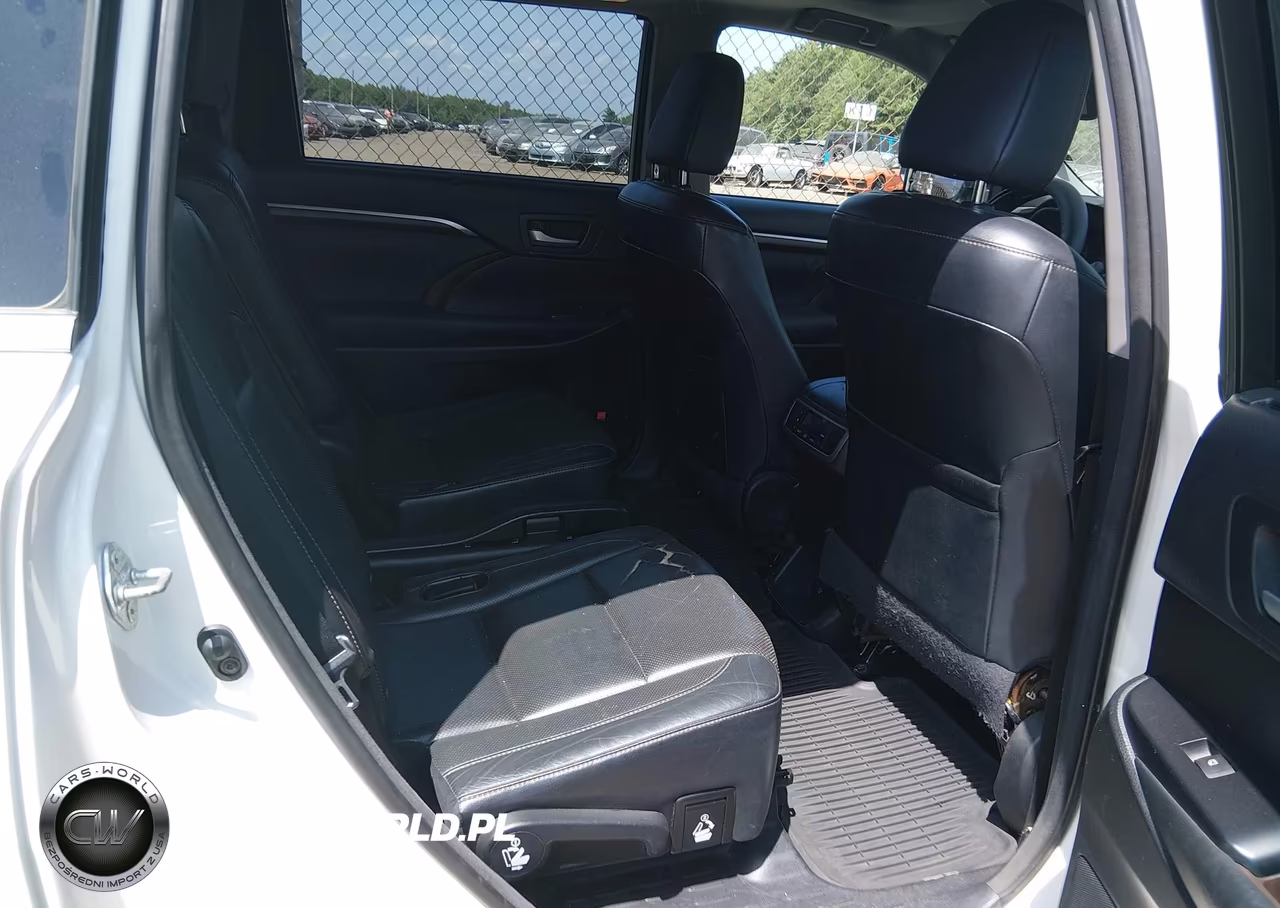 2015 Toyota Highlander Limited V6 VIN:5TDDKRFH1FS142683 - 8