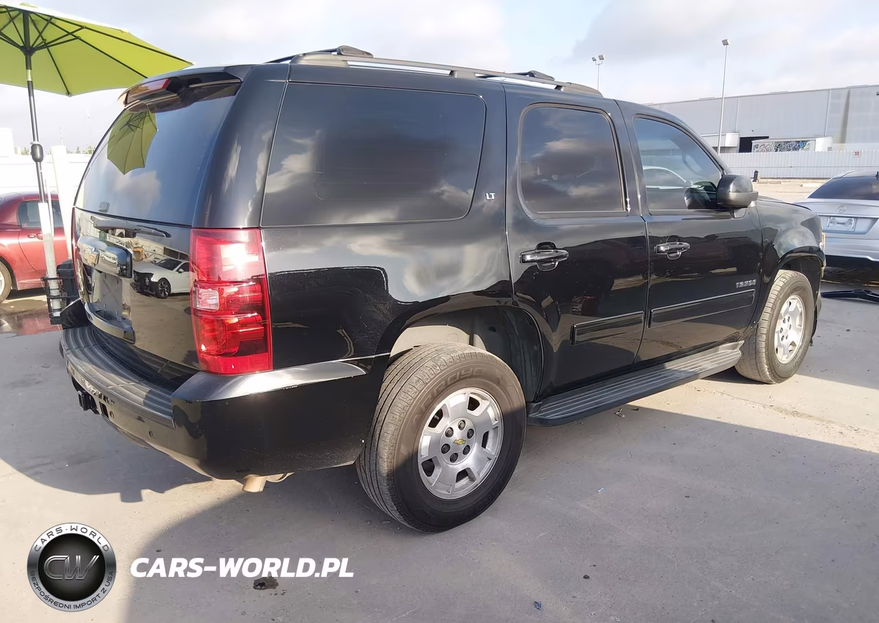 2014 Chevrolet Tahoe Lt VIN:1GNSCBE01ER216812 - 4