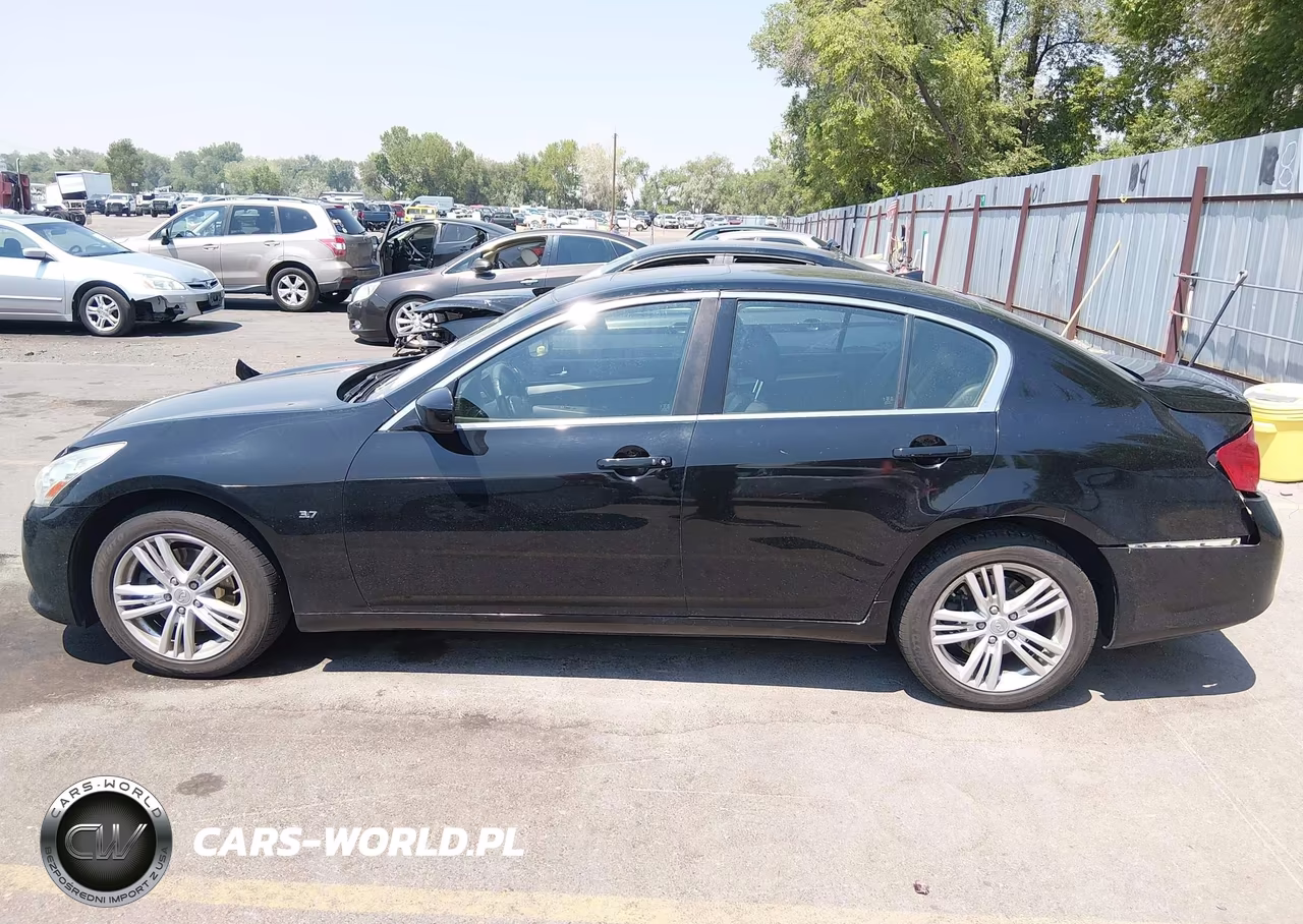 2015 Infiniti Q40 VIN:JN1CV6ARXFM524355 - 14