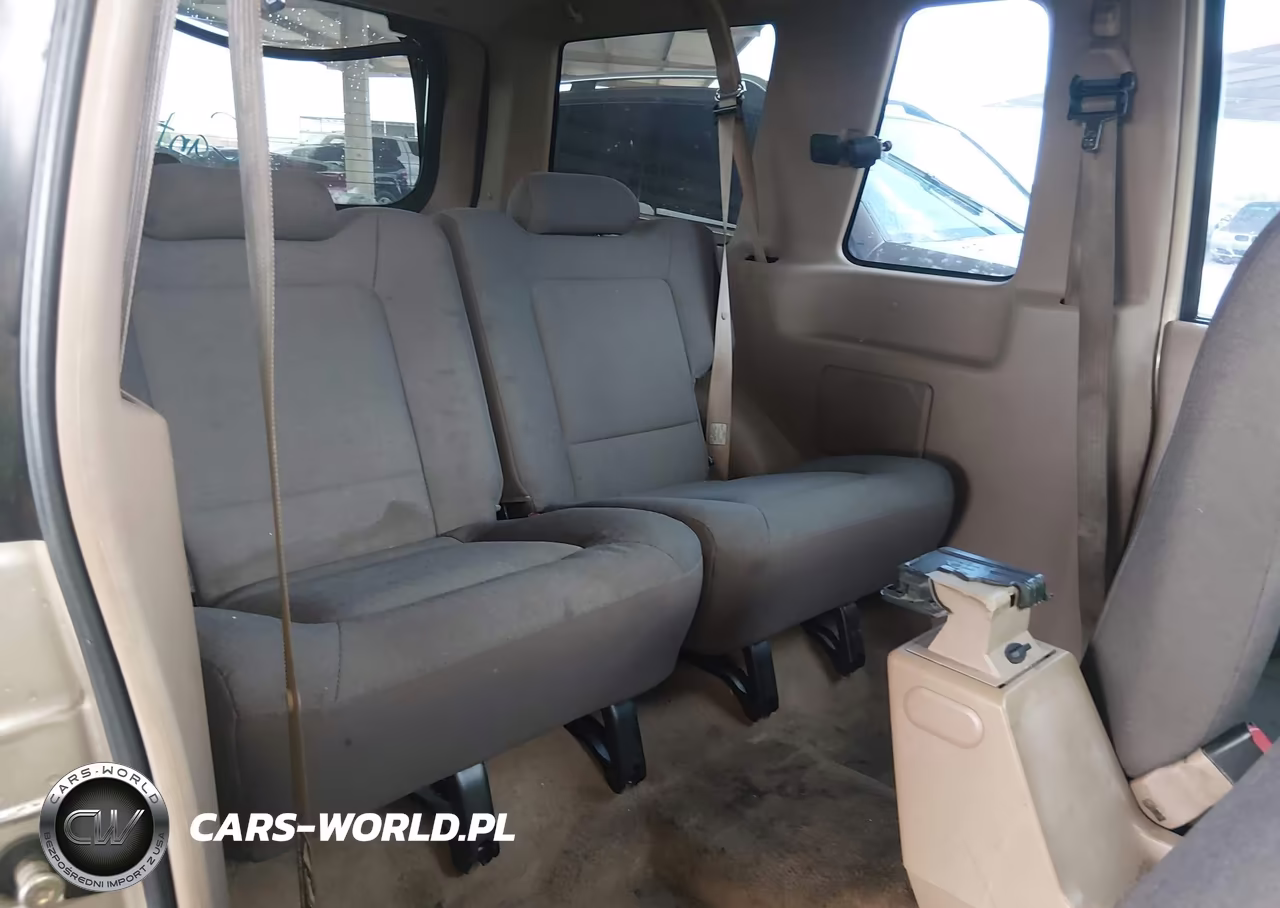 2002 Ford Explorer Sport VIN:1FMYU60E22UC92442 - 8