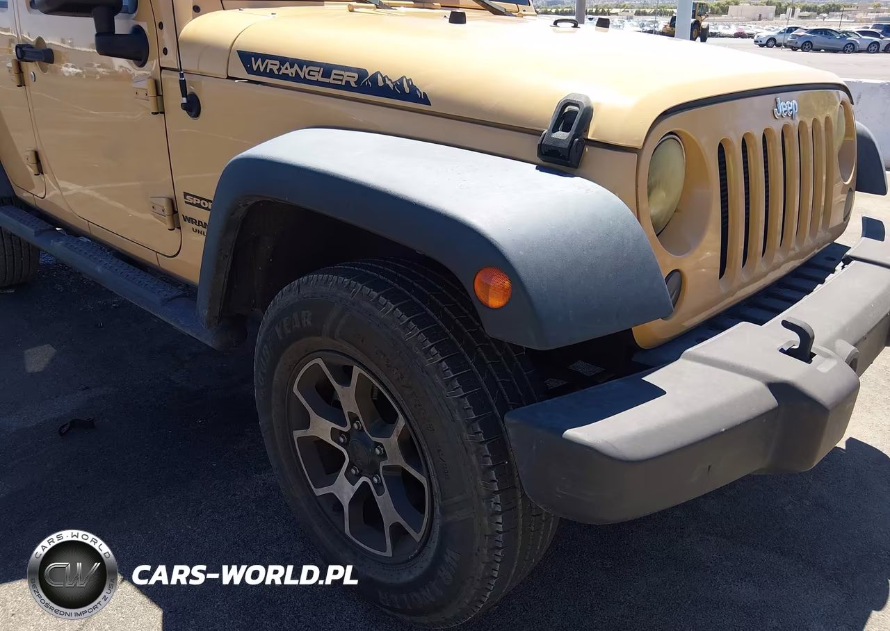 2014 Jeep Wrangler Unlimited Sport VIN:1C4BJWDG0EL242387 - 6