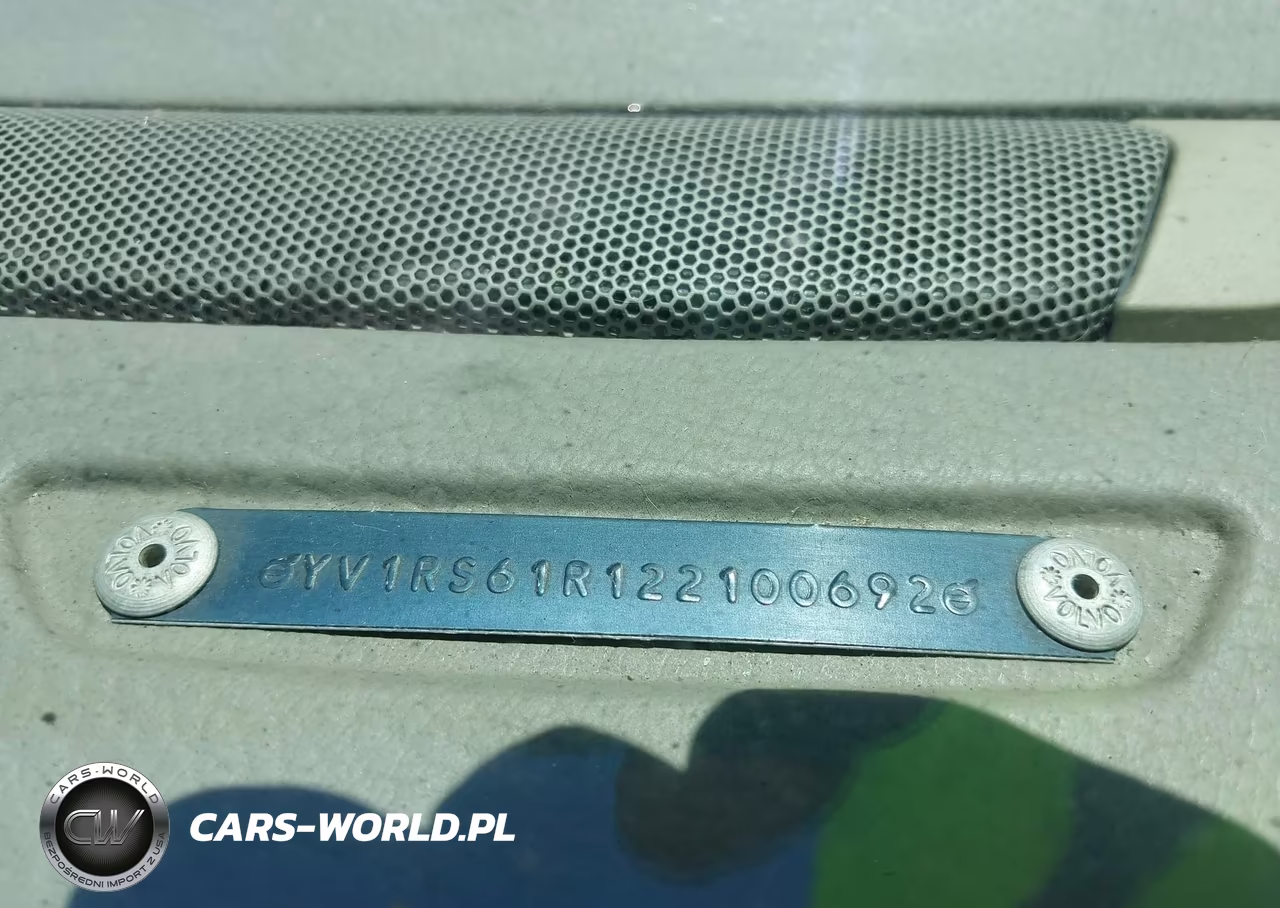 2002 Volvo S60 2.4 VIN:YV1RS61R122100692 - 9