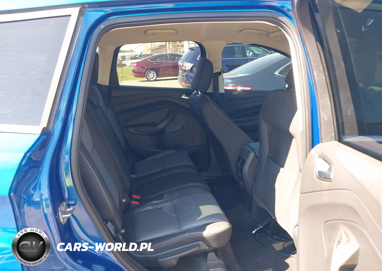 2018 Ford Escape Se VIN:1FMCU0GD5JUA82355 - 8