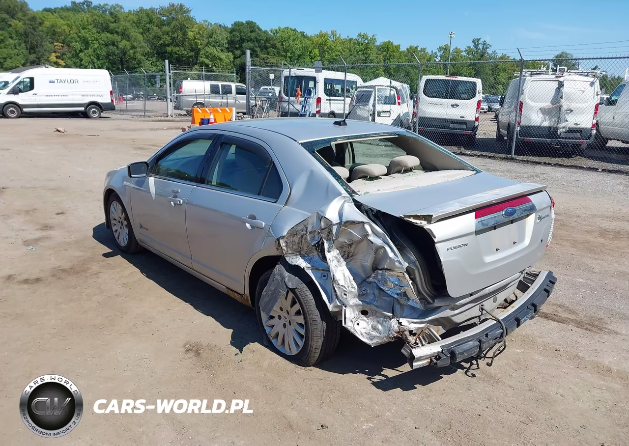 2010 Ford Fusion Hybrid VIN:3FADP0L36AR282896 - 3