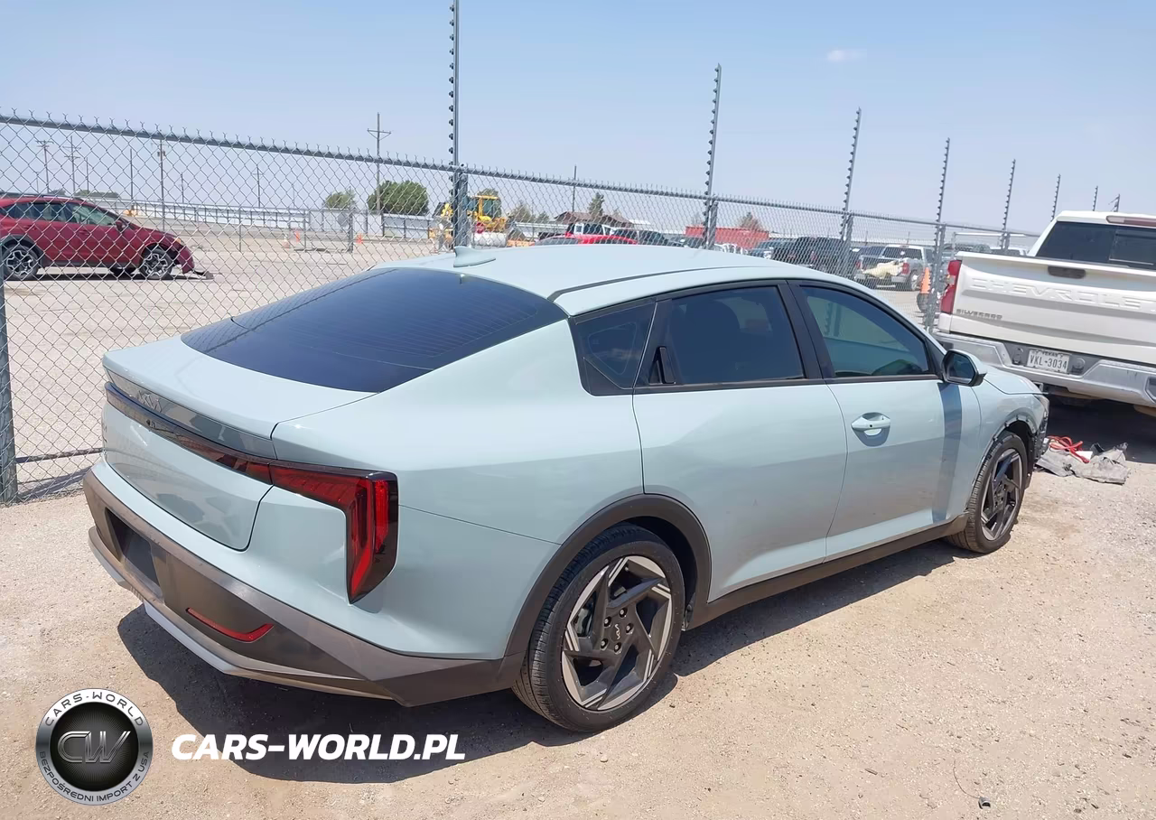 2025 Kia K4 Ex VIN:3KPFU4DE1SE192373 - 4