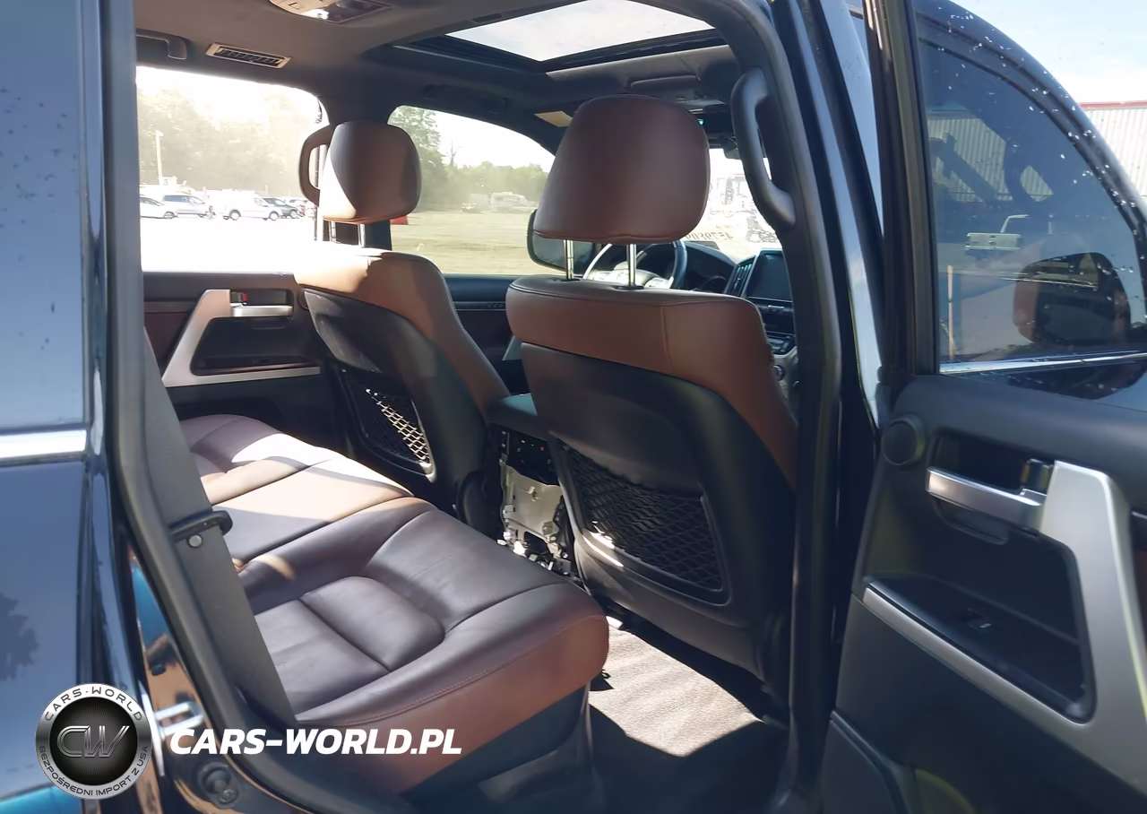 2021 Toyota Land Cruiser VIN:JTMCY7AJ2M4102436 - 8