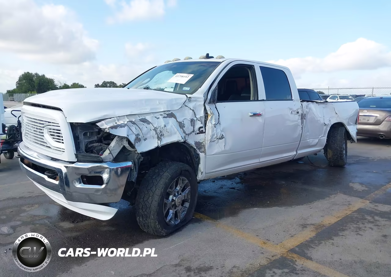 2015 Ram 2500 Laramie VIN:3C6UR5KL5FG530276 - 2