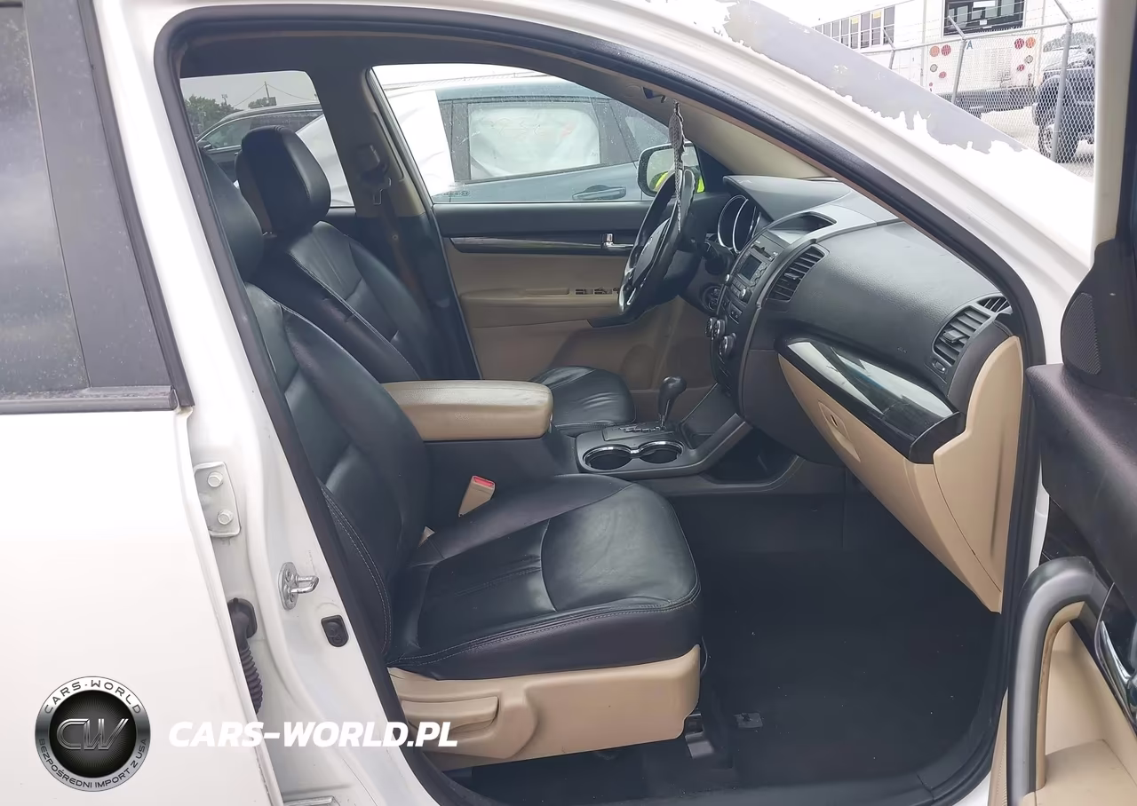 2013 Kia Sorento Lx V6 VIN:5XYKTDA24DG375770 - 5