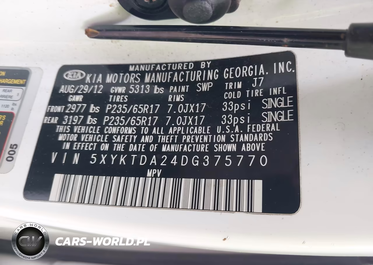 2013 Kia Sorento Lx V6 VIN:5XYKTDA24DG375770 - 9