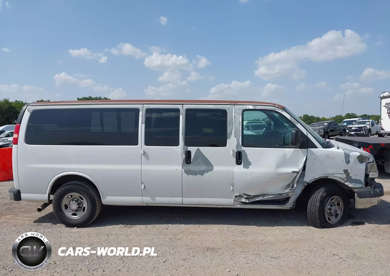 2007 Chevrolet Express Passenger Ls VIN:1GAHG39U271163784 - 13