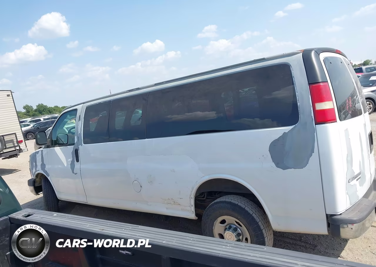 2007 Chevrolet Express Passenger Ls VIN:1GAHG39U271163784 - 14