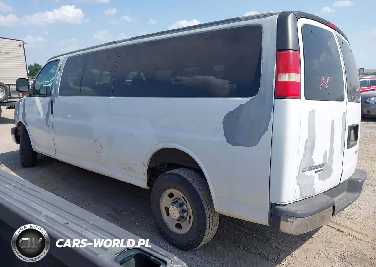 2007 Chevrolet Express Passenger Ls VIN:1GAHG39U271163784 - 3
