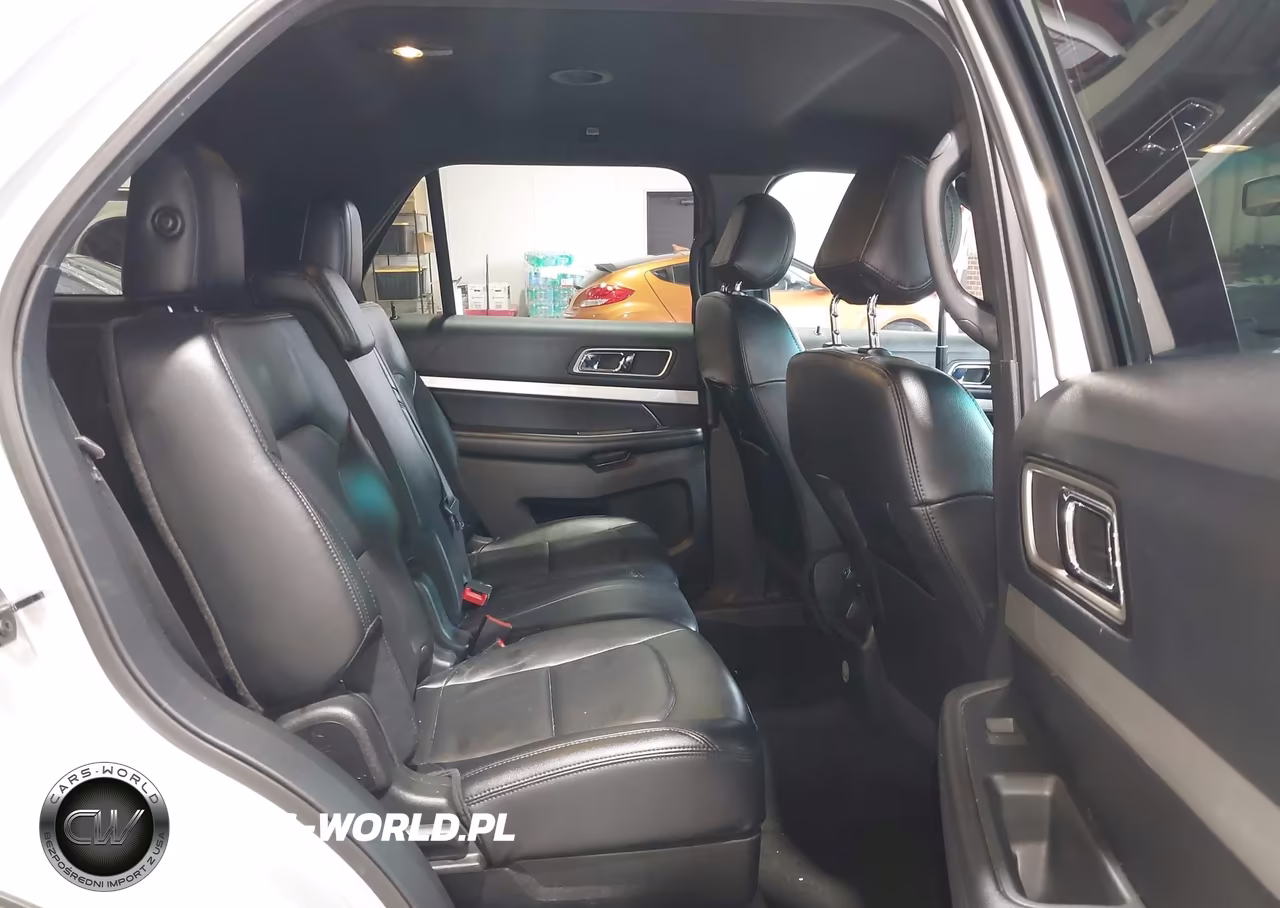 2016 Ford Explorer Xlt VIN:1FM5K8D84GGA94637 - 8