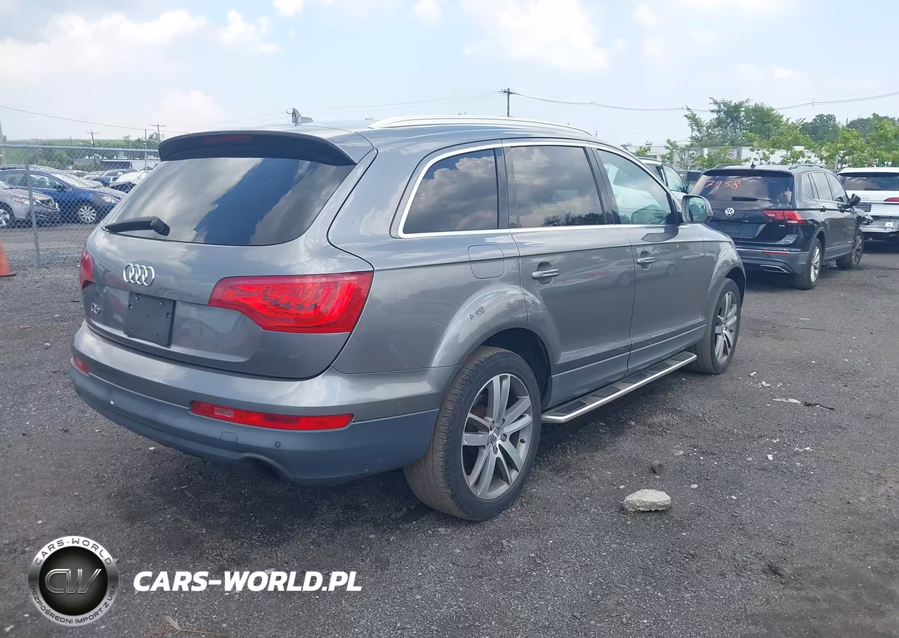 2011 Audi Q7 3.0T Premium VIN:WA1LGAFE5BD009803 - 4