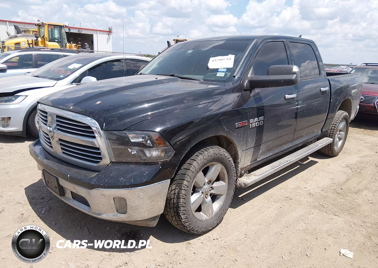 2015 Ram 1500 Lone Star VIN:1C6RR6LM1FS592267 - 2